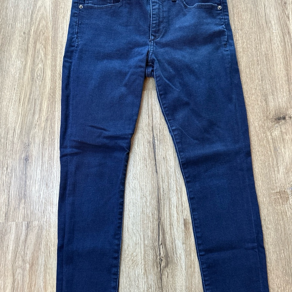 Express Women’s  Deep Indigo Skinny Jeans